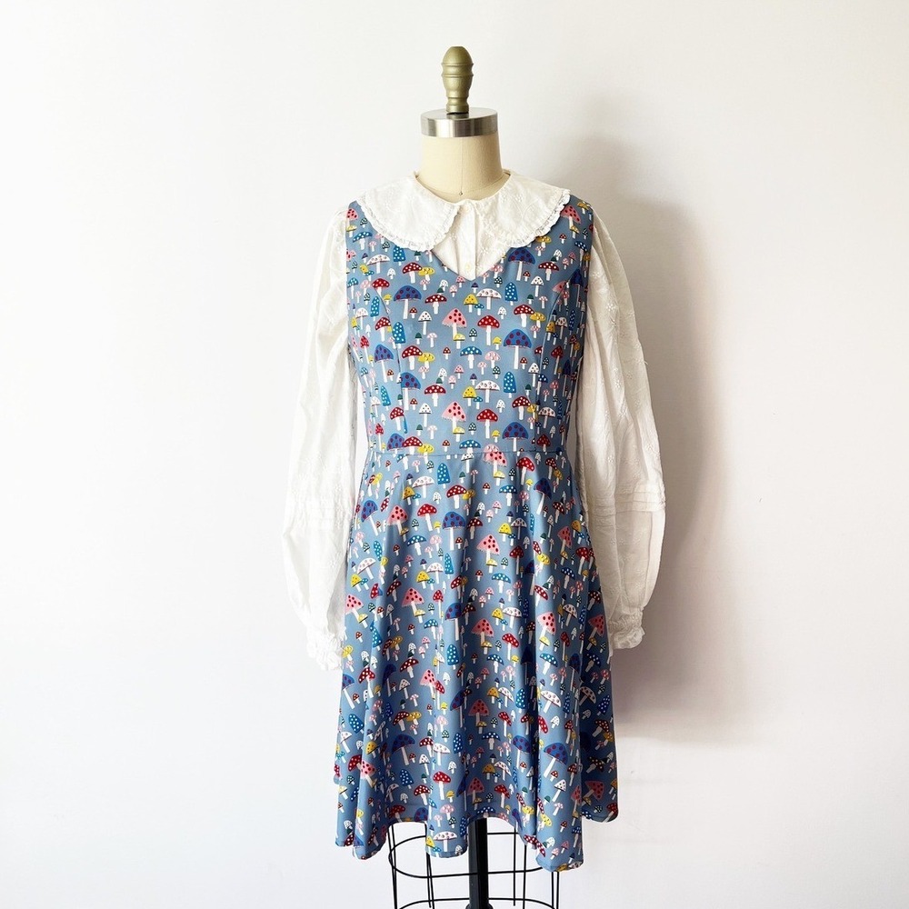 Mushroom Pinafore Dress Dusty Blue Sleeveless Jumper Medium SM Wardrobe Fall